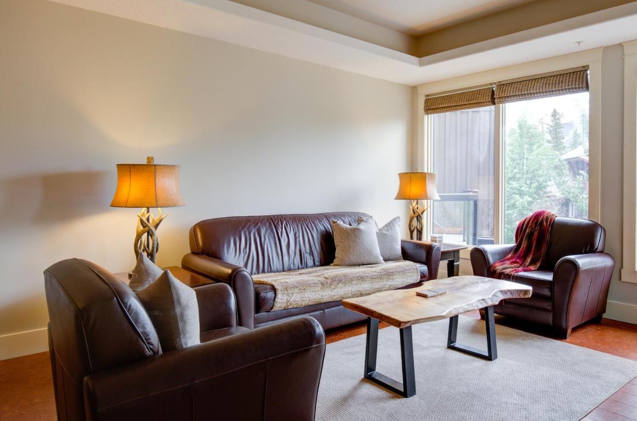 Misty Mountain- Premium 2 Bedroom Mountain View Канмор Экстерьер фото